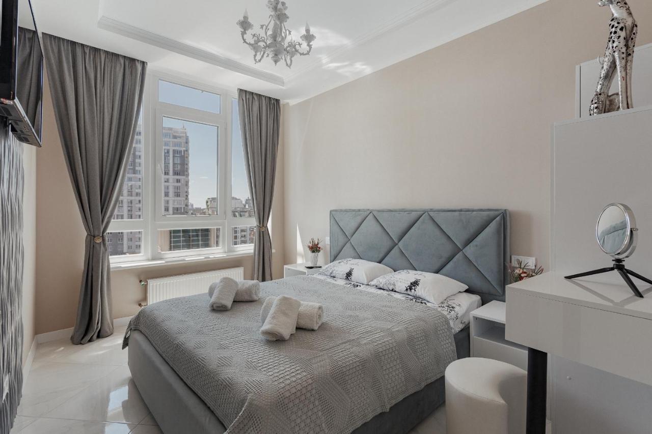 Vip Apartments Arcadia Одесса Экстерьер фото