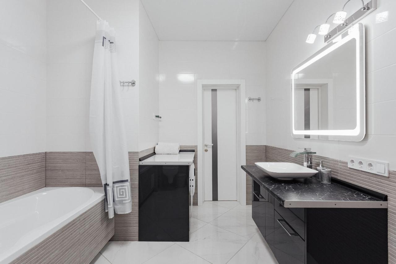 Vip Apartments Arcadia Одесса Экстерьер фото